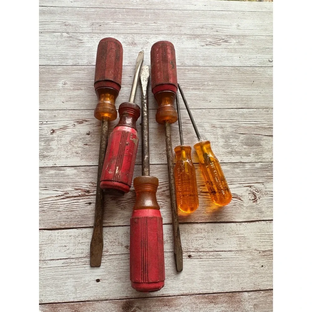 Vintage Screwdrivers Lot Sears Companion Crescent USA Red & Amber Handles Tools‎